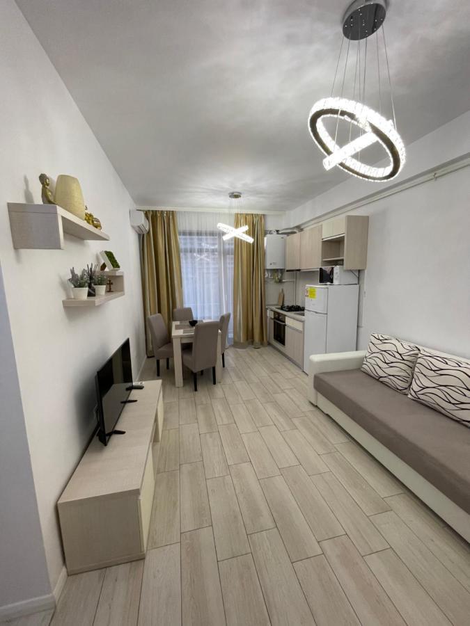 Apartamento Selena By The Sea Mamaia Exterior foto