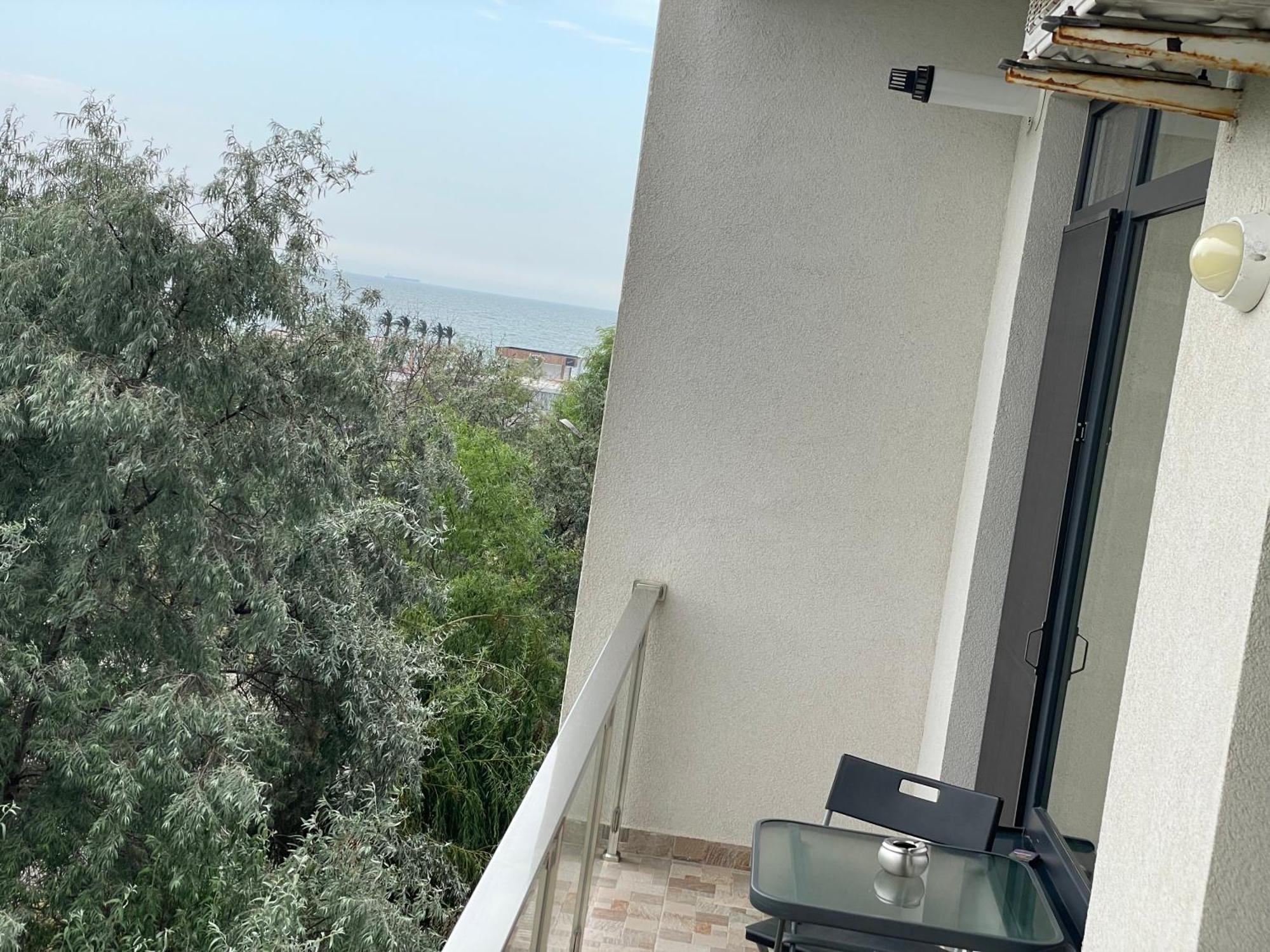 Apartamento Selena By The Sea Mamaia Exterior foto