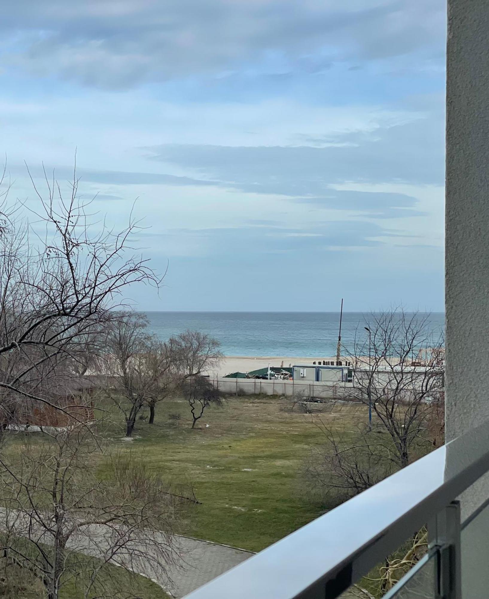 Apartamento Selena By The Sea Mamaia Exterior foto